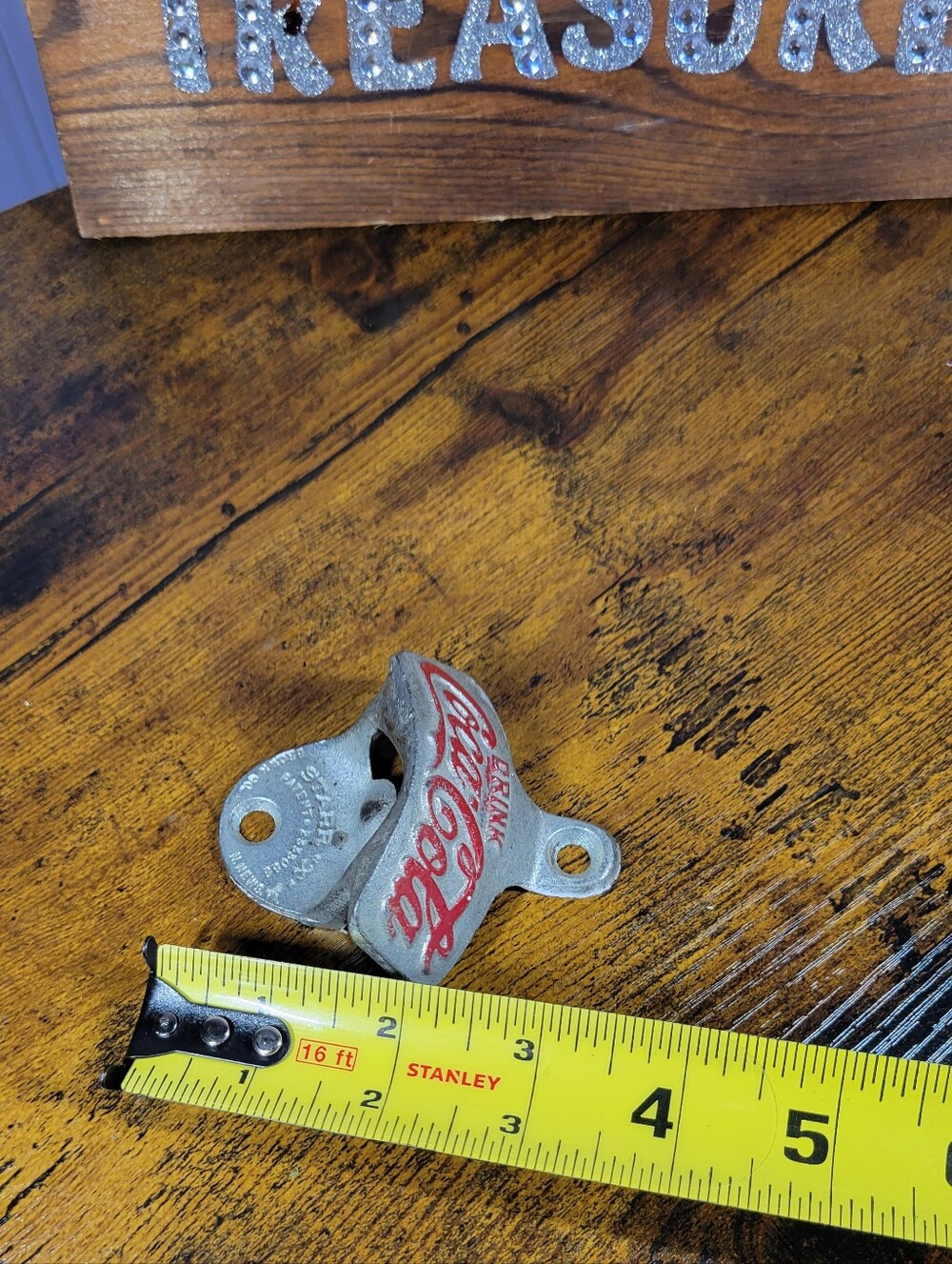 Vintage starr x Coca-Cola Red and Silver Wall Mounted Bottle Opener - Picture 6 of 10